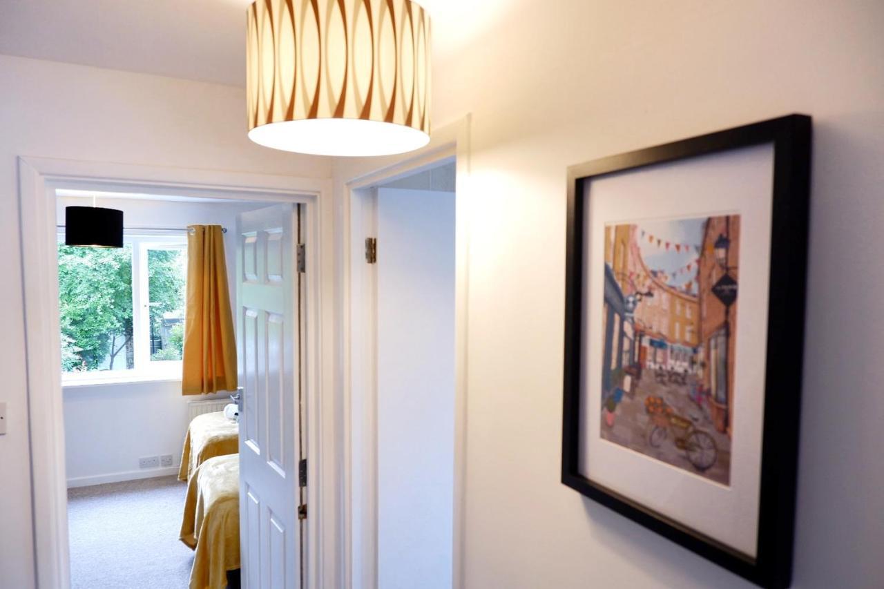Comfortable And Cozy 4-Bedroom House Near The Hospital CBG Exteriér fotografie